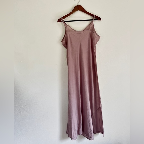 Soft Purple Pink Slip - Picture 4 of 5